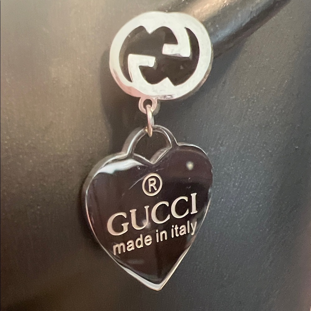Gucci Silver Heart Logo Drop Earrings - Picture 4 of 4
